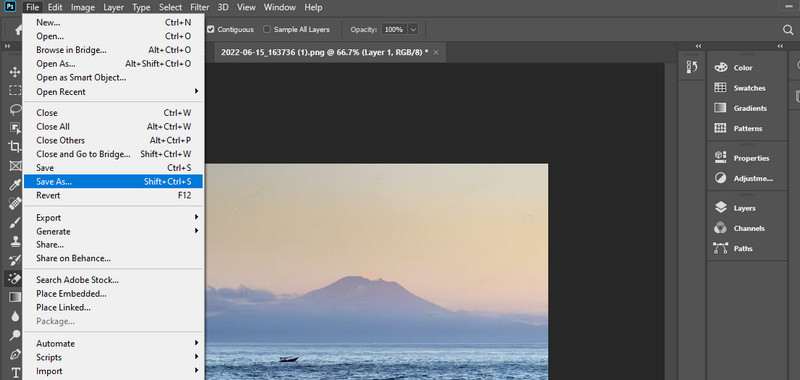 ブレを補正した写真を保存