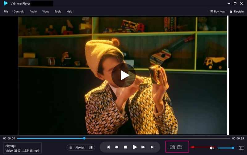 カメラボタンに進む