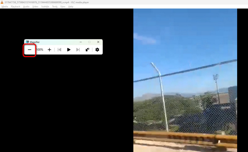 動画をズームアウト