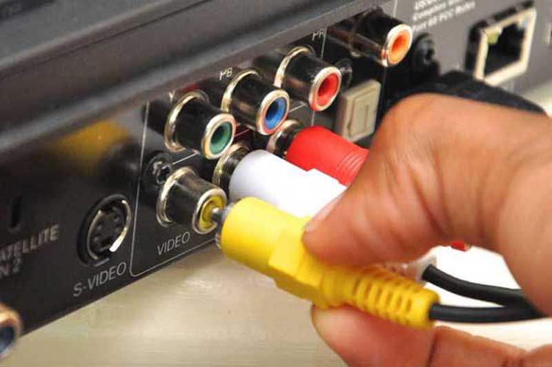 テレビとDVDプレーヤーをHDMIで接続