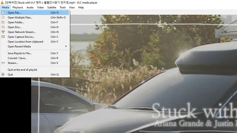 動画ファイルを読み込む